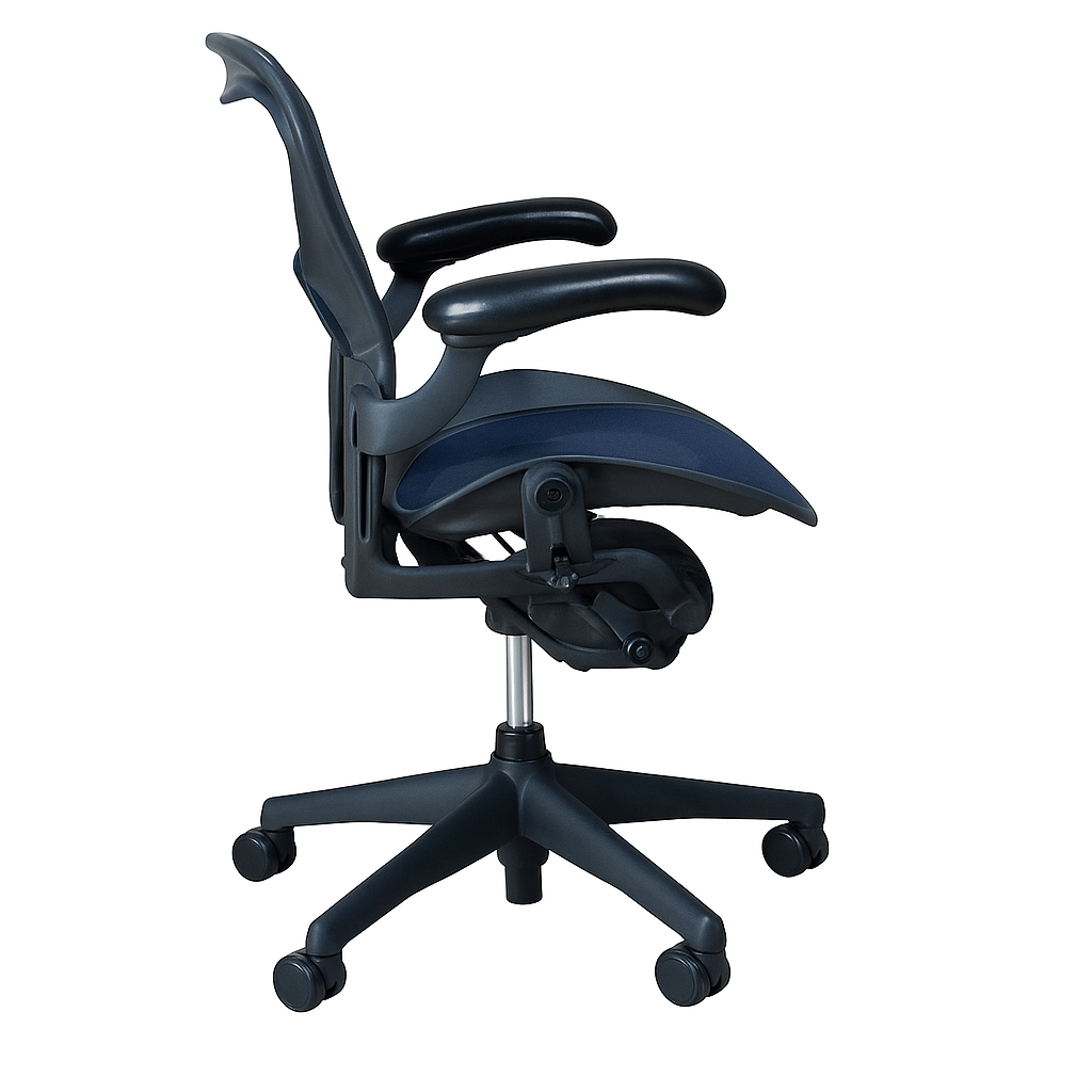 Herman Miller Aeron Classic Graphite / Blue (Refurbished) - Image 5