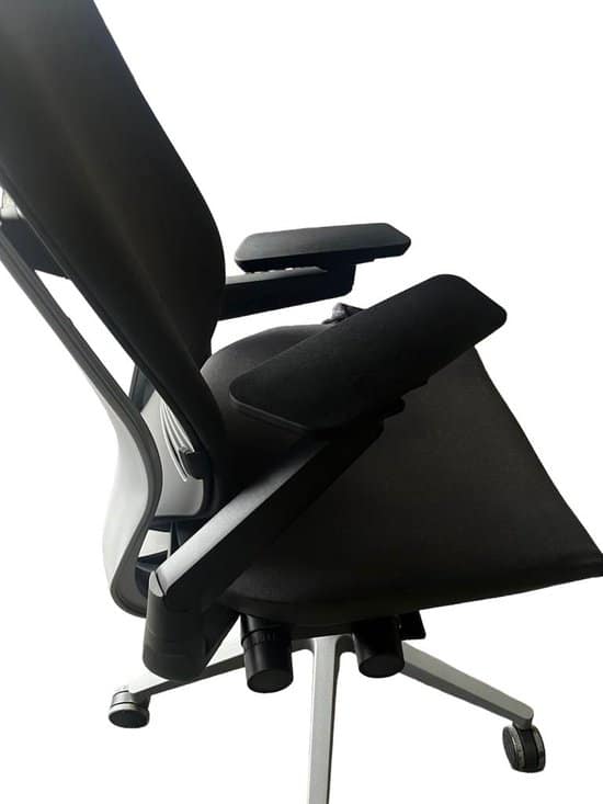 Steelcase Gesture (Refurbished) - Image 8